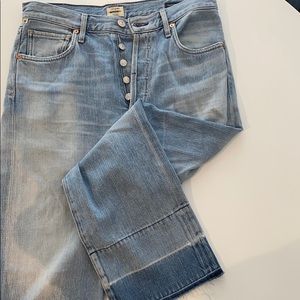 Cora Crop Relaxed Undone Hem